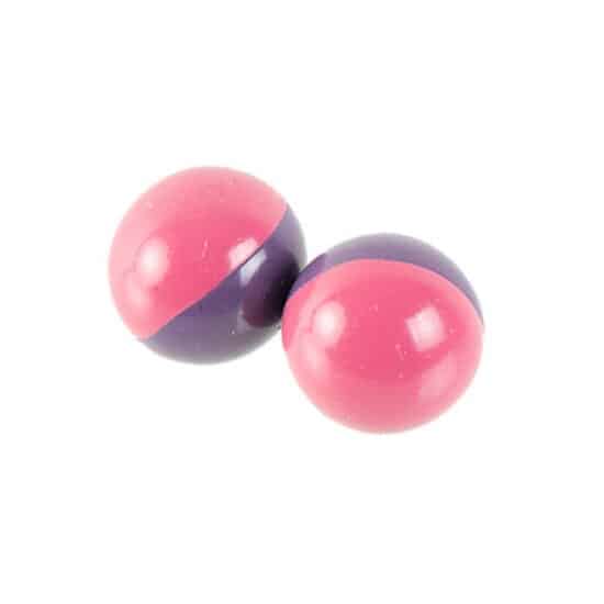 FIELD_Premium_Paintballs_2000er_Karton_exklusiv_fuer_Spielfelder_pink_lila_einzeln.jpg